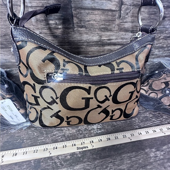 GU3SS Tan and Brown Shoulder Bag Purse with Silver Hardware NWT - Picture 5 of 9